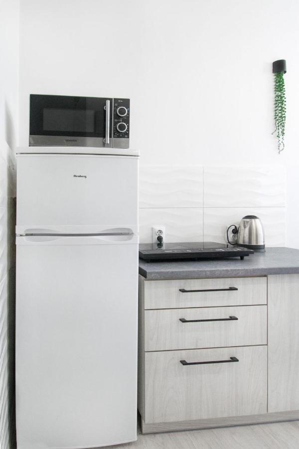Apartaments For You ลวีฟ ภายนอก รูปภาพ